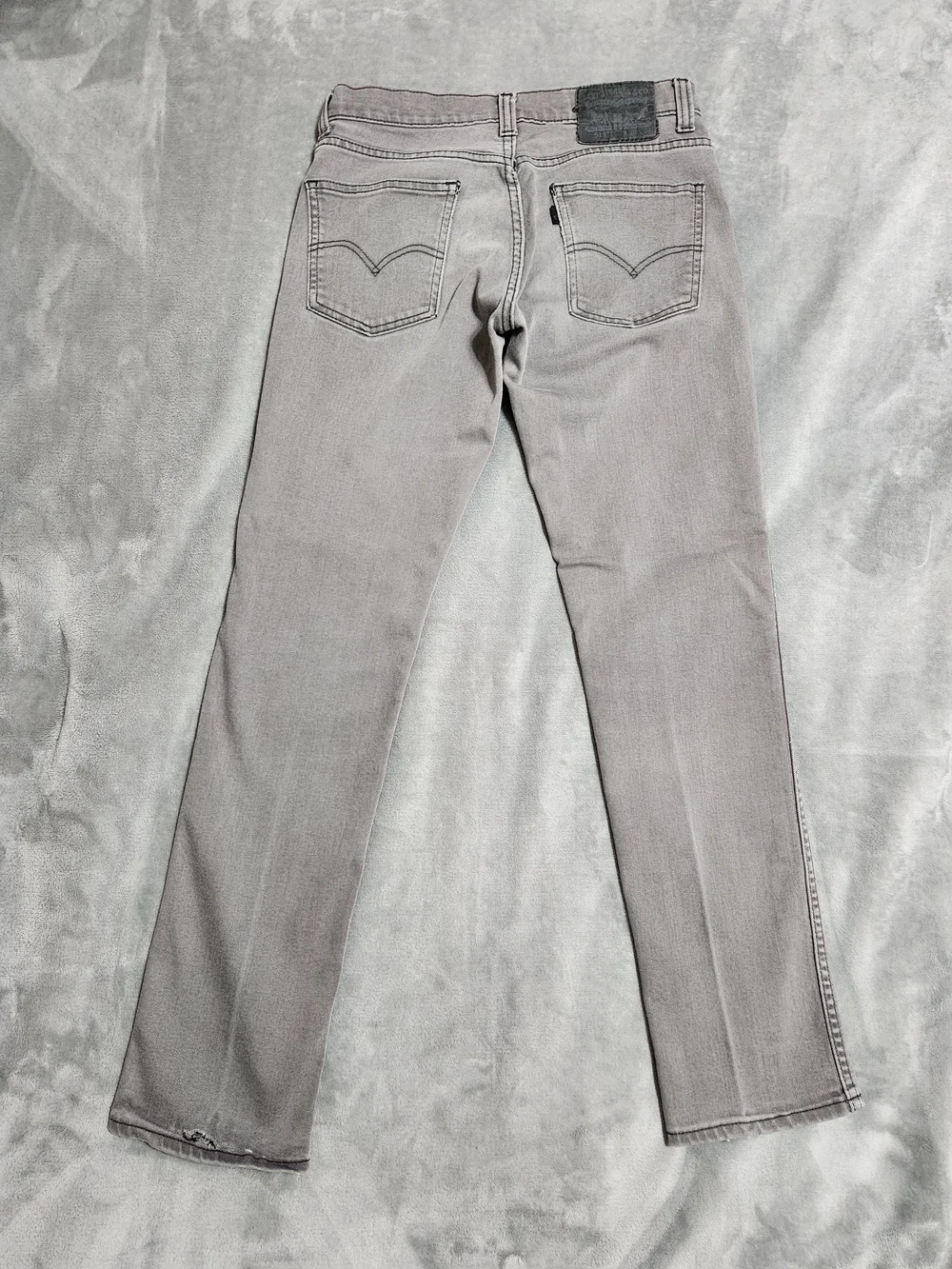 Levis versatile gray